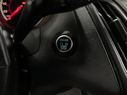 Used 2018 Ford Focus ST FWD image 19