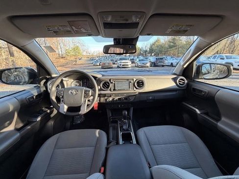 Used 2019 Toyota Tacoma 4x4 Double Cab image 7