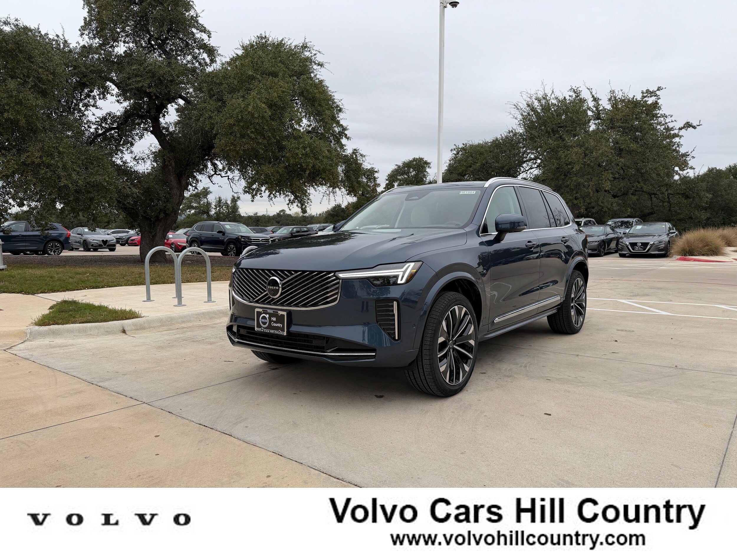 Used 2026 Volvo XC90 B6 Ultra w/ Protection Package AWD/4WD image 1