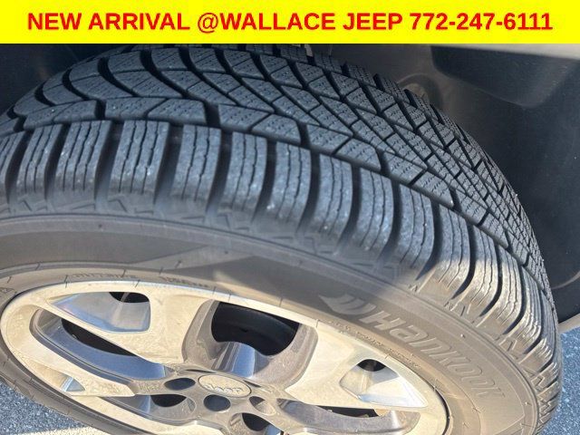 Used 2020 Jeep Compass Limited AWD/4WD image 5
