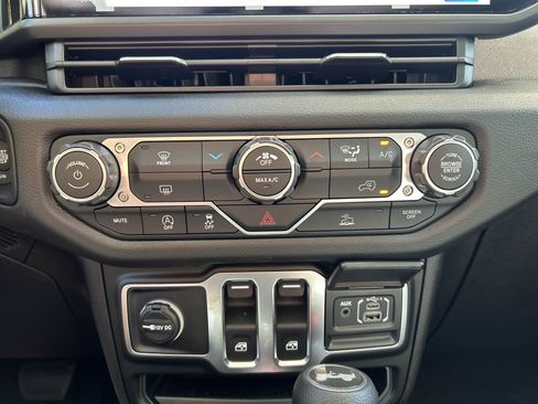 New 2026 Jeep Wrangler Sport image 39