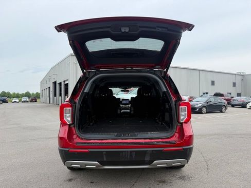 Used 2021 Ford Explorer XLT w/ Equipment Group 202A RWD image 20