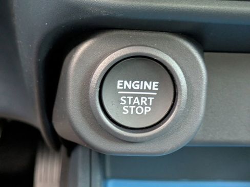 New 2025 Ford Maverick XLT w/ XLT Luxury Package image 32