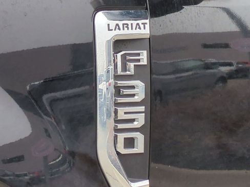Used 2022 Ford F350 Lariat w/ Lariat Ultimate Package image 13