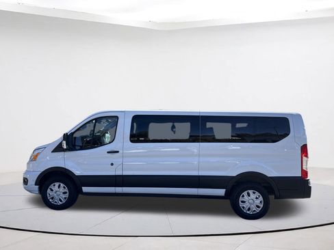 Used 2022 Ford Transit 350 XLT image 4