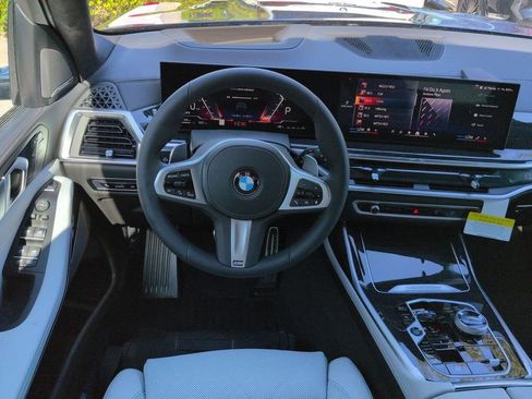 New 2027 BMW X7 xDrive40i w/ Executive Package AWD/4WD image 16