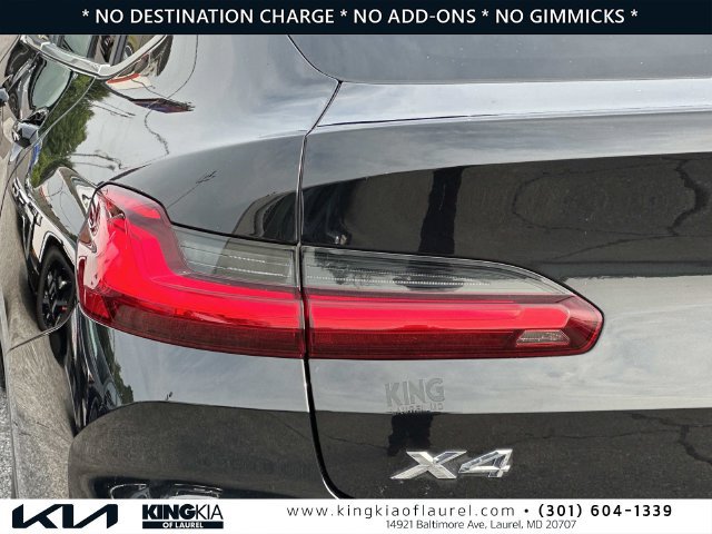 Used 2024 BMW X4 xDrive30i w/ Parking Assistance Package AWD/4WD image 29