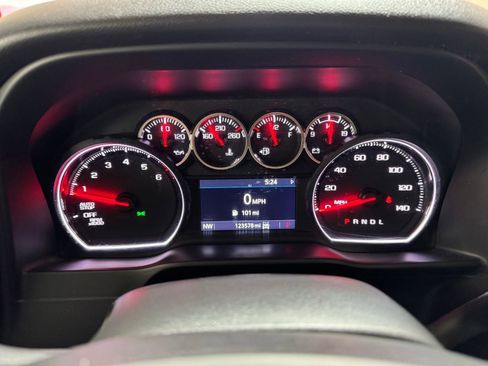 Used 2020 Chevrolet Silverado 1500 RST w/ All-Star Edition AWD/4WD image 18