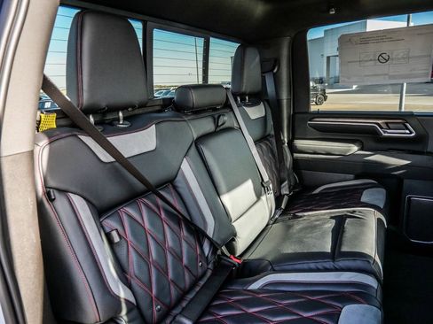 New 2026 Chevrolet Silverado 3500 High Country w/ High Country Premium Package AWD/4WD image 29