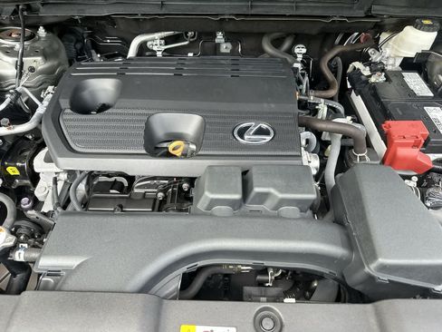 Used 2023 Lexus NX 250 FWD w/ Towing Package (2000 Lbs) image 12