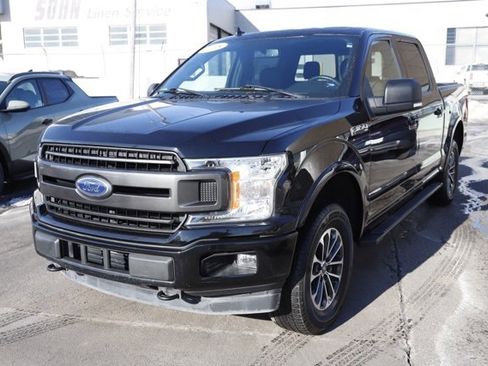 Used 2018 Ford F150 XLT w/ Equipment Group 302A Luxury image 9