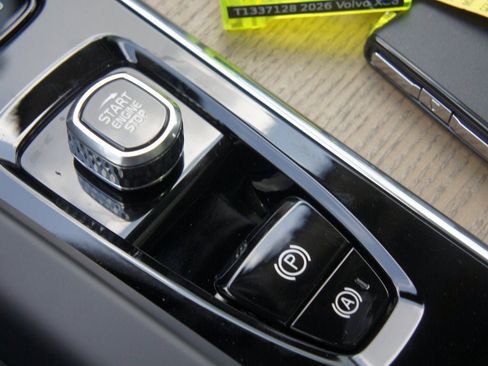 New 2026 Volvo XC60 B5 Plus w/ Protection Package Premier image 16