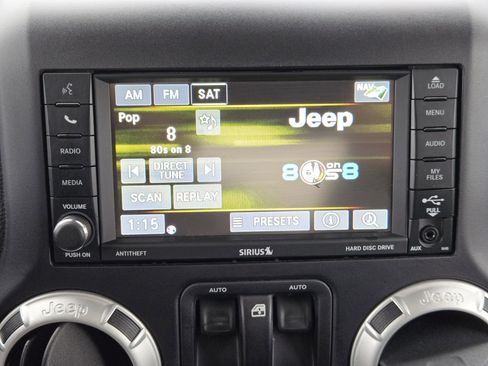 Used 2016 Jeep Wrangler Rubicon w/ Dual Top Group image 19