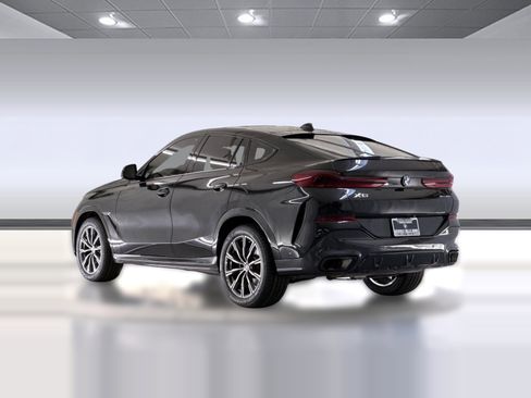 Used 2023 BMW X6 xDrive40i w/ M Sport Package AWD/4WD image 3
