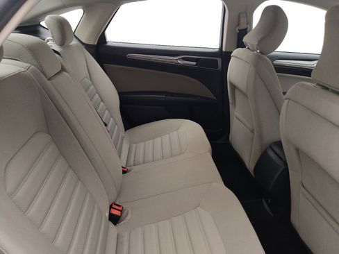 Used 2018 Ford Fusion S image 19