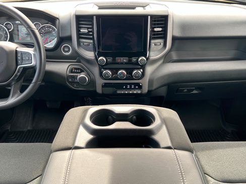 Used 2025 RAM 1500 Tradesman AWD/4WD image 13