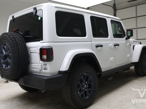 New 2026 Jeep Wrangler Unlimited Sport AWD/4WD image 5
