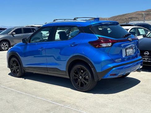 Certified 2024 Nissan Kicks SV w/ Interior Electronics Package FWD image 7