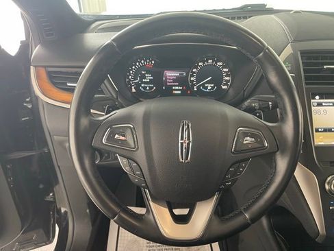 Used 2017 Lincoln MKC Reserve w/ Lincoln MKC Climate Package AWD/4WD image 37