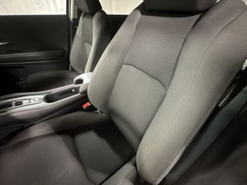 Certified 2022 Honda HR-V EX image 19