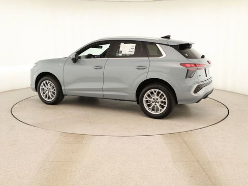 New 2026 Audi Q3 quattro 2.0T AWD/4WD image 3