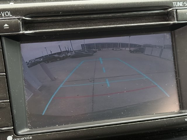 Used 2014 Toyota RAV4 Limited w/ Technology Package FWD image 18