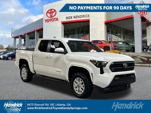 Certified 2024 Toyota Tacoma SR5 image 1