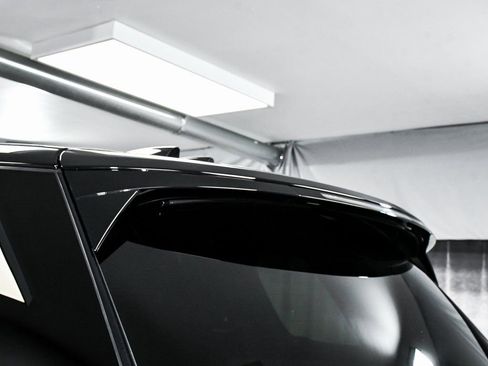 Used 2024 Land Rover Range Rover SE image 78