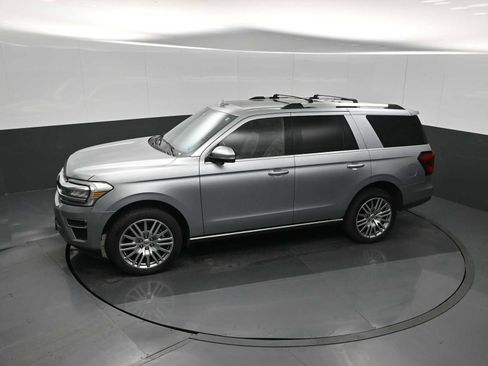 Used 2023 Ford Expedition Limited AWD/4WD image 25