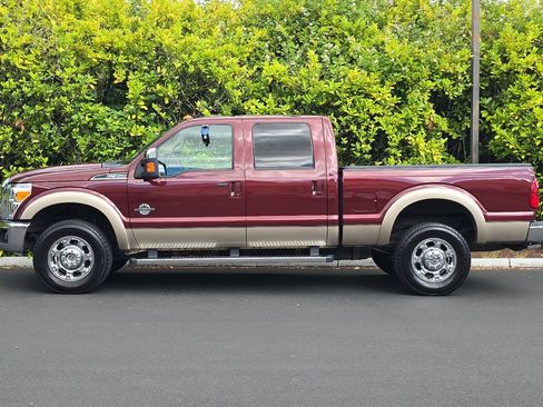 Used 2013 Ford F350 Lariat w/ Chrome Pkg AWD/4WD image 7