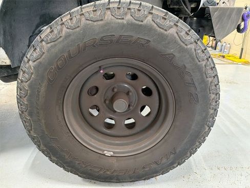 Used 2013 Jeep Wrangler Unlimited Sahara w/ Dual Top Group image 11