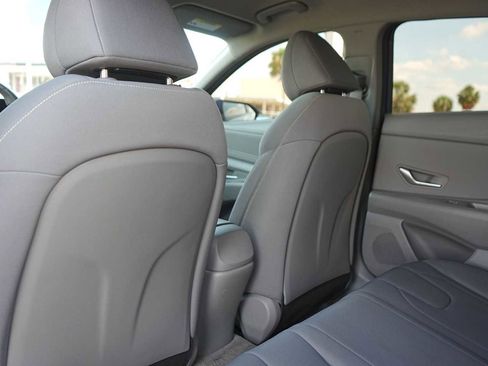 Used 2023 Hyundai Elantra SEL w/ Convenience Package FWD image 13