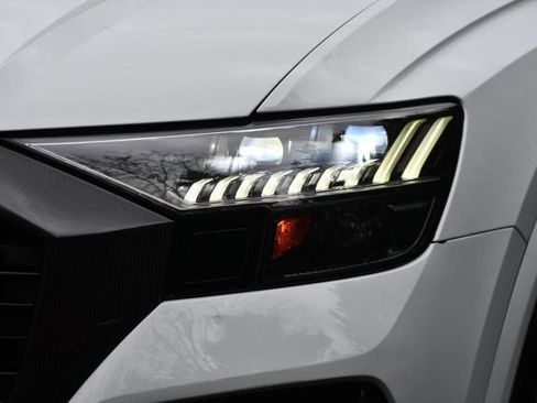 Used 2020 Audi RS Q8 w/ Carbon Optic Package image 4