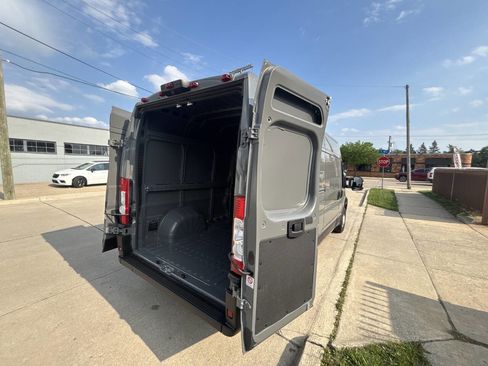 Used 2023 RAM ProMaster 2500 w/ Premium Appearance Group image 59
