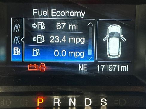 Used 2019 Ford Explorer XLT FWD image 15