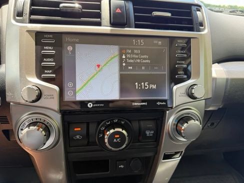 Used 2020 Toyota 4Runner SR5 Premium w/ Moonroof Package AWD/4WD image 38