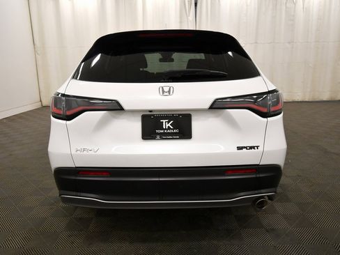 Certified 2024 Honda HR-V Sport image 7