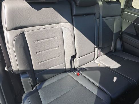 Used 2024 Hyundai Santa Fe Limited image 22