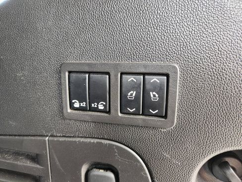 Used 2015 GMC Yukon Denali AWD/4WD image 34