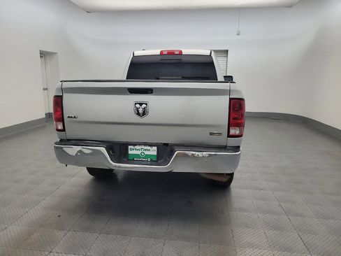Used 2018 RAM 1500 Classic SLT RWD image 7