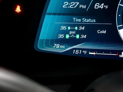 Used 2025 Chevrolet Corvette Z06 w/ Z07 Performance Package image 32