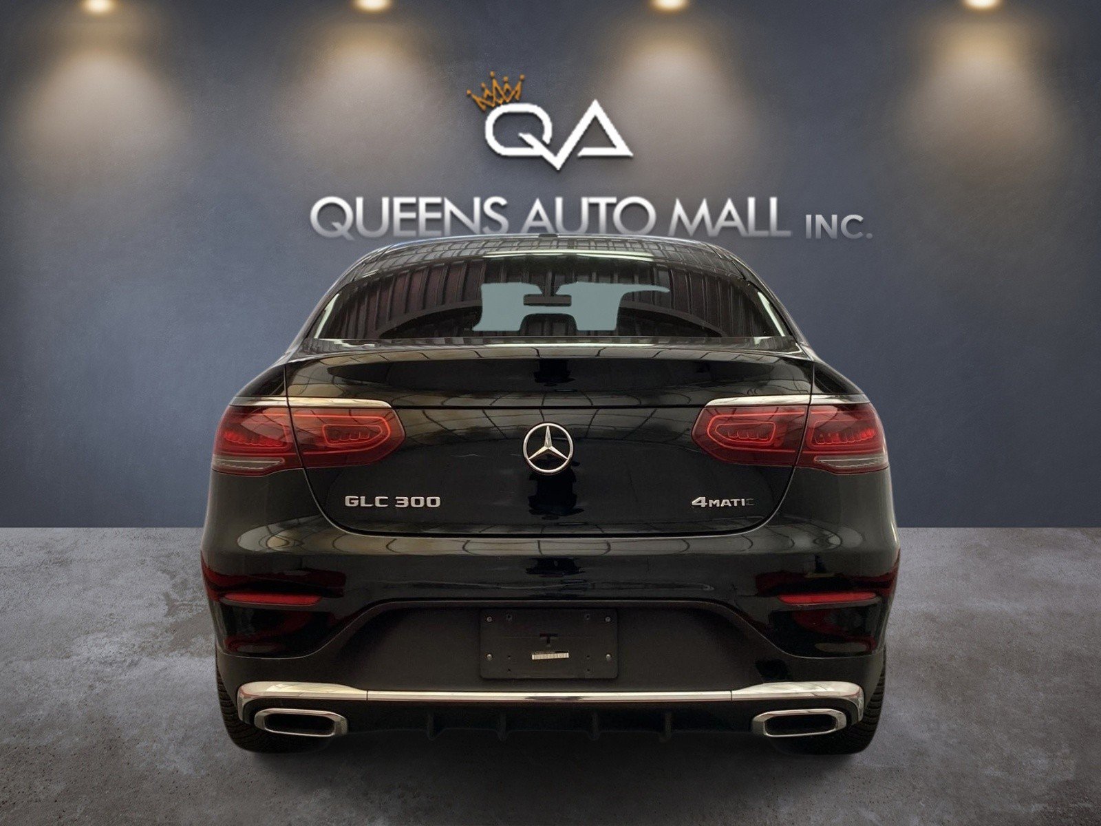 Used 2020 Mercedes-Benz GLC 300 4MATIC Coupe w/ AMG Line image 5
