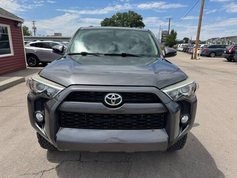 Used 2019 Toyota 4Runner SR5 Premium AWD/4WD image 8