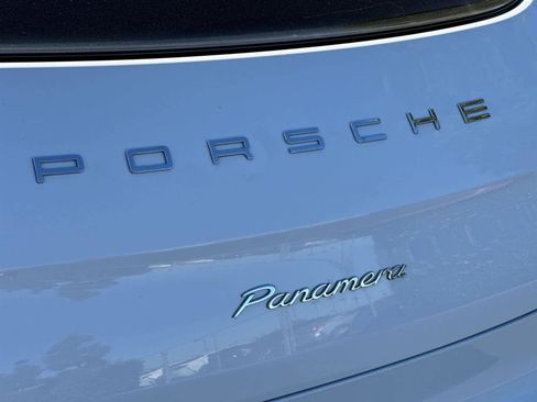 Used 2016 Porsche Panamera 4 image 7