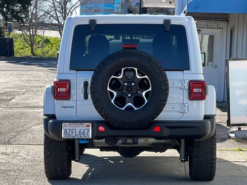 Used 2021 Jeep Wrangler Unlimited Rubicon 4xe w/ Steel Bumper Group image 5