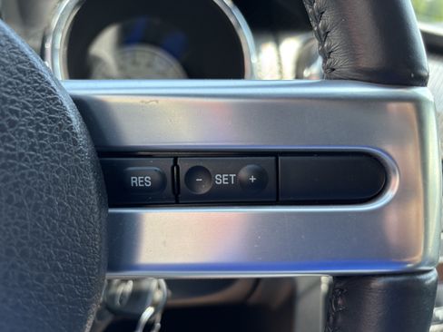 Used 2008 Ford Mustang GT RWD image 17