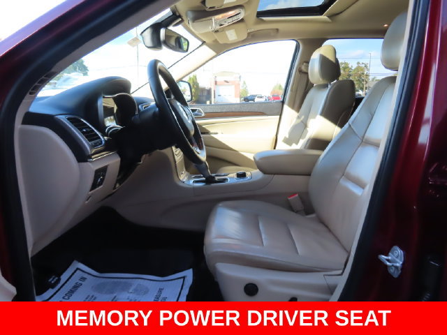 Used 2018 Jeep Grand Cherokee Limited w/ Trailer Tow Group IV AWD/4WD image 21