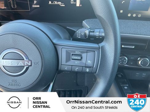 New 2026 Nissan Kicks S image 20