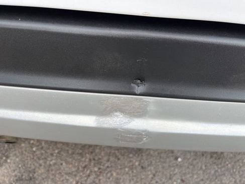 Used 2019 Ford Escape SE image 11