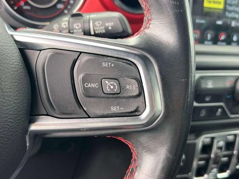 Used 2018 Jeep Wrangler Unlimited Rubicon AWD/4WD image 26